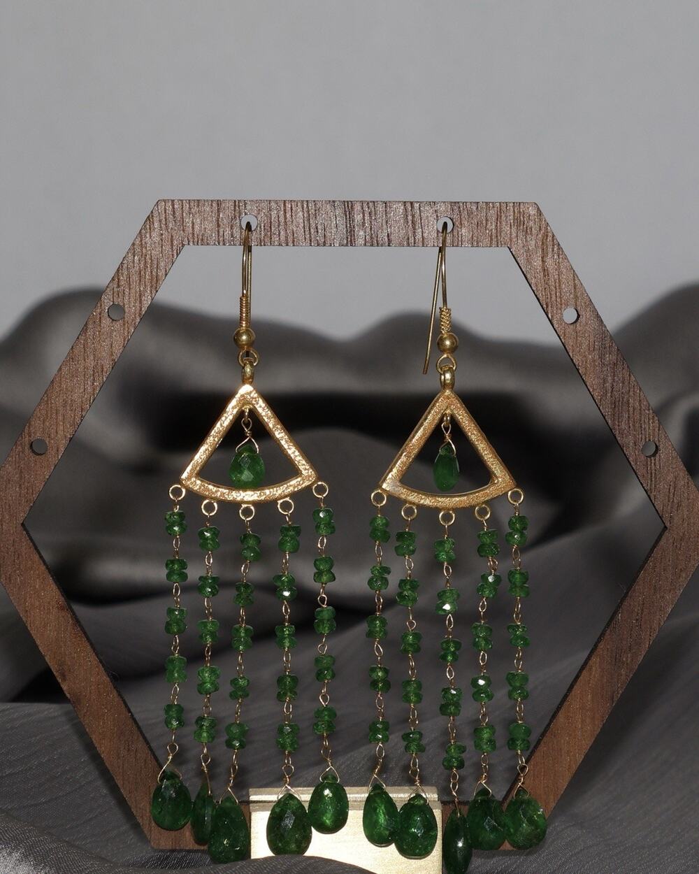 18k Yellow Gold Emerald Candalier Earrings 9.29G / 3.2in